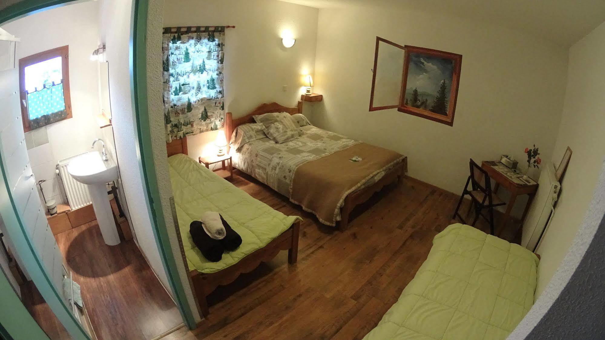 Etape De Fanfoue Hotel Chamrousse Ngoại thất bức ảnh
